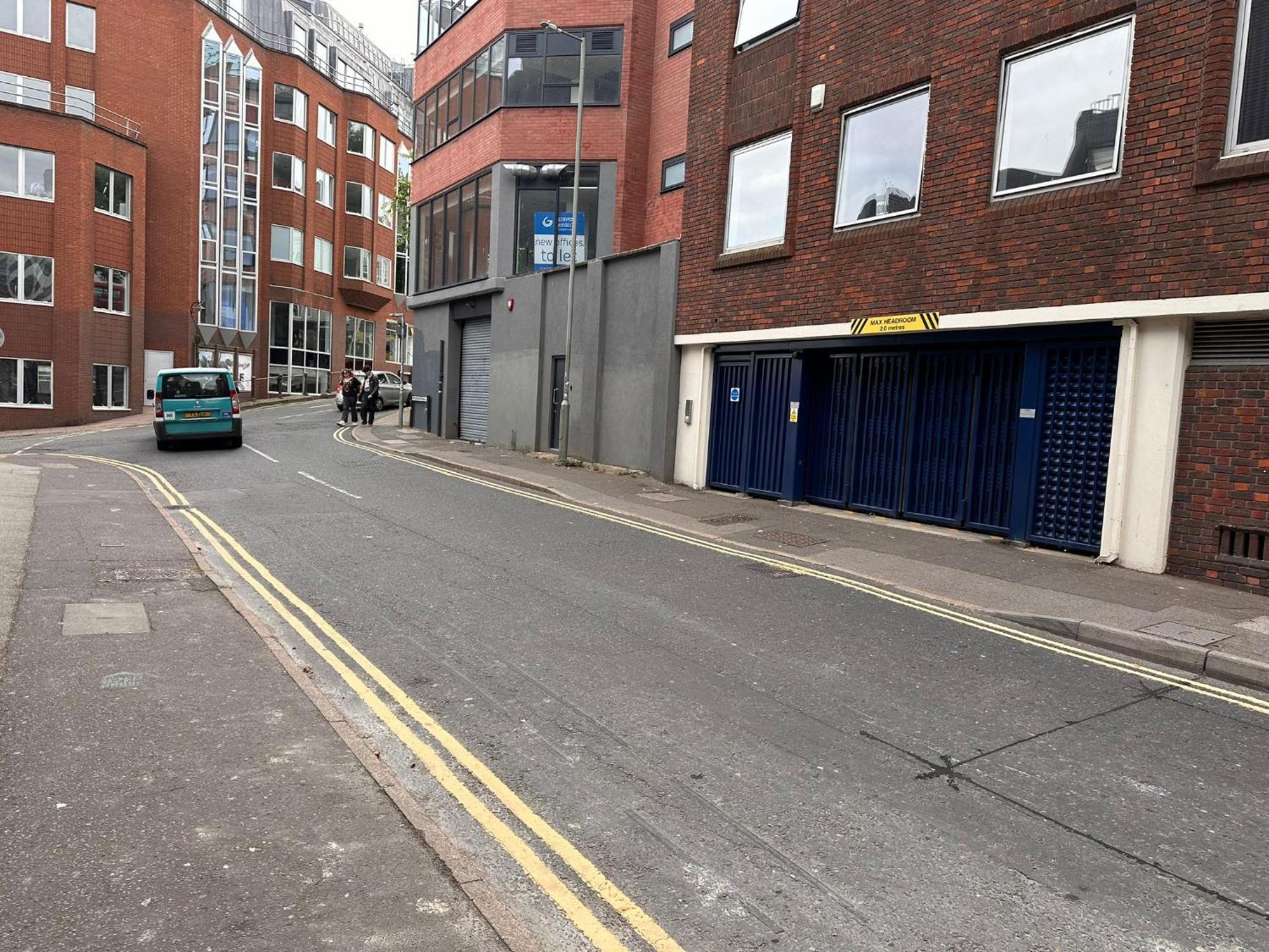 North Laine Sunny Cottage - Parking Available Brighton Bagian luar foto